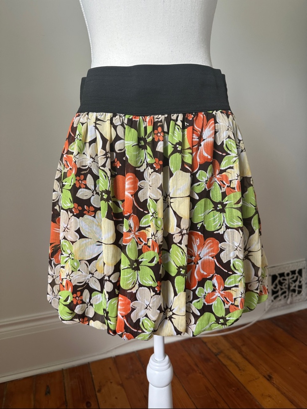 SUZY SHIER Vintage Bright Summer Floral Preppy Bubble Mini Skirt Size XL‎
